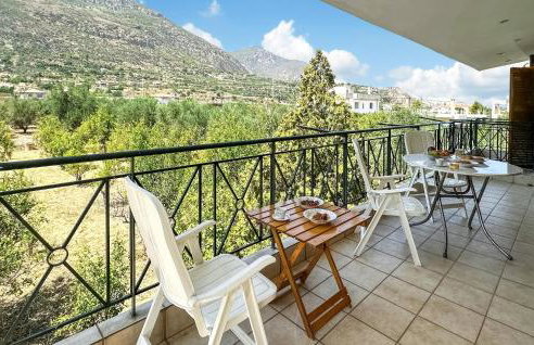 Lovely Home In Kamari Xylokastro - Foto 8