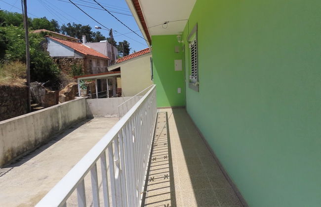 Lovely 3-bed House in Queimada Ideal for Families - Foto 21