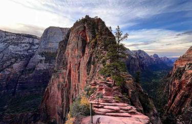 Cozy Home Between Zion & Bryce - Photo 59