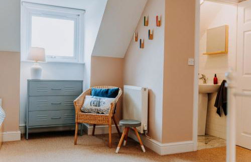 Ponderosa 5-Bed Coastal Retreat with Studio, Sauna & Sea Views - Foto 47