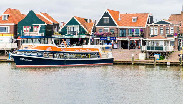 Ferry to Marken - Photo 2