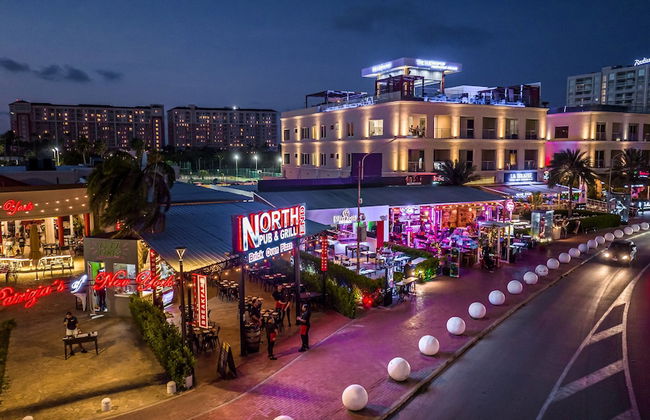 Luxury 2-bedroom Condo Right on the Strip in Palm Beach - Foto 56