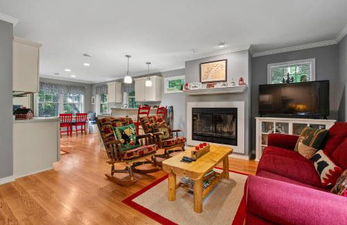 Blue Bear Cottage at Simple Life Rentals - Foto 2