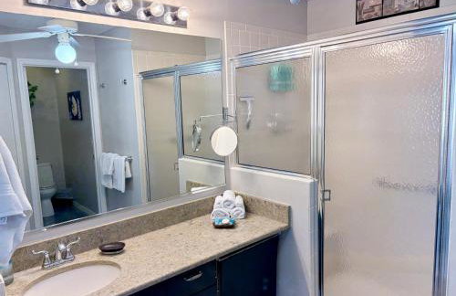 Heart of The Villages, Near Sumter Landing! 2BR-2BA New Golf Cart-Guest IDs included! - Foto 9