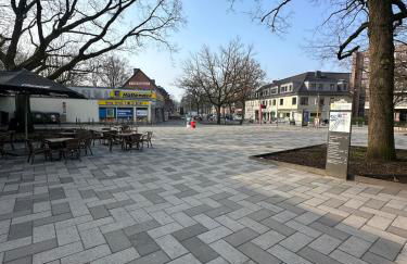 WOLFÜHLOASE am Hamburg Airport - Photo 55