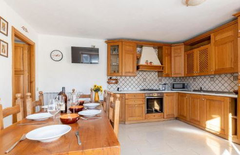 Cozy Home In Comano With Wifi - Foto 4