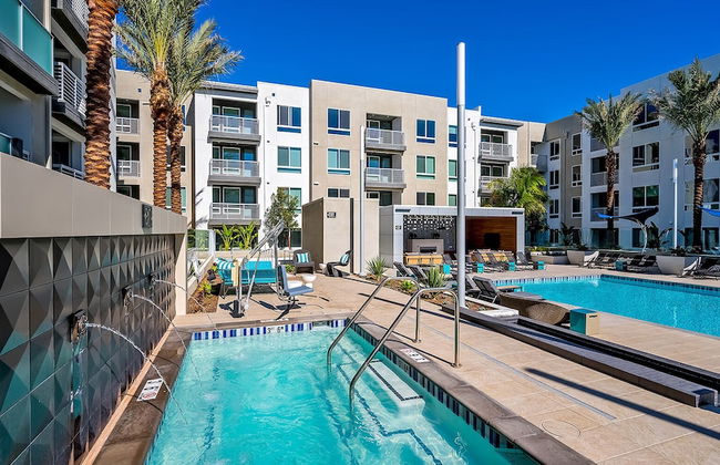 Global Luxury Suites Irvine - Foto 29