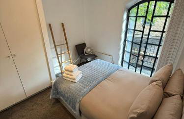 Modern 2 Bedroom Apartment in Kings Cross, London, N1 - Photo 20