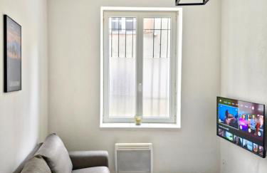 Tour Est - T2 entre Cité Médiévale et Bastide - Foto 14