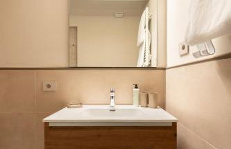 Via Avelli, 4 - Florence Charming Apartments - Attico al 5to piano senza ascensore vicino Stazione Con terrazza con Vista Santa Maria Novella - Foto 8