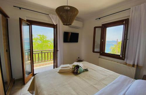 A Fringe Of Blue - Foto 35