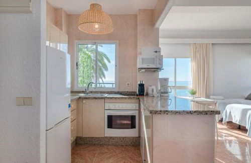 Skol Sea Views Apartments - Photo 52