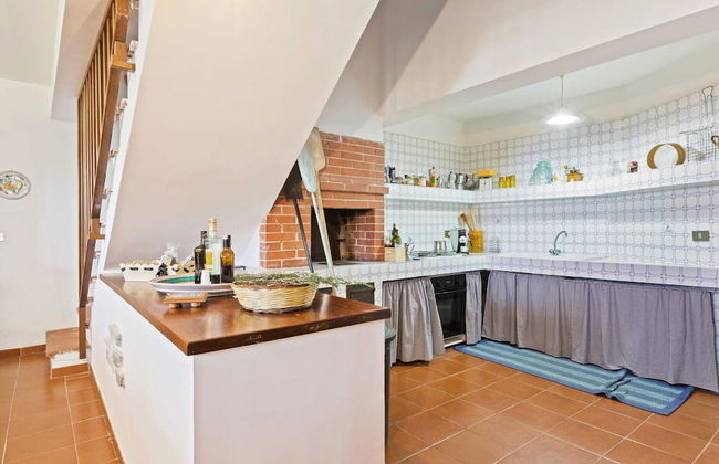 Belvilla by OYO Quaint Villa in Carini With Garden - Foto 9