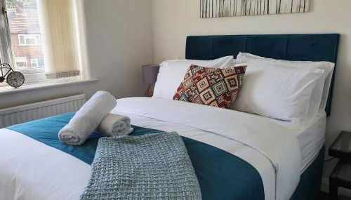 Spacious 3BR - Nr Clifton Train Station 510min walk - Garden Free Parking - Foto 5