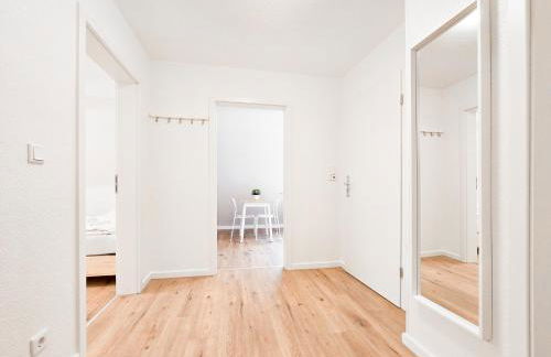 Tolstov Apartments - Monteurwohnung mit 3 Zimmern - Dachgeschoss - Parkplatz - Photo 19