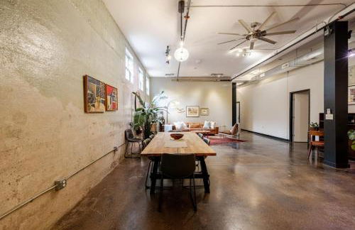 Modern City Loft Downtown Lynchburg VA LYH HUGE - Foto 19