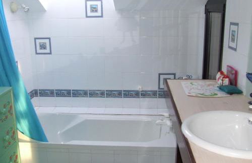 Logis de Ponthus - Foto 24