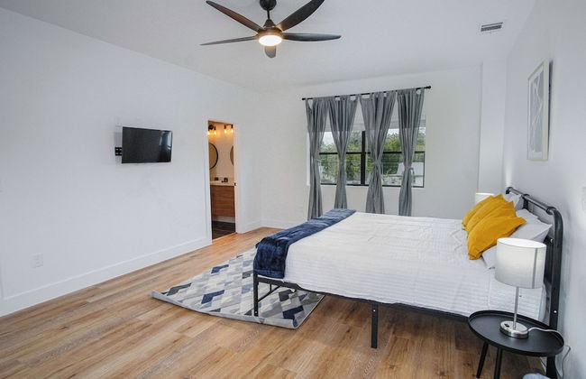 Amazing 3BR 2BA Only 5 Mins From Downtown - Foto 3