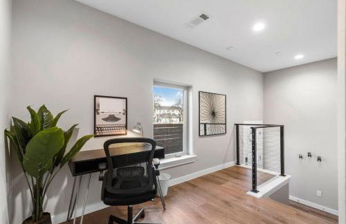 The Coral 2BD TownHouse 7ST Walkable - Foto 29