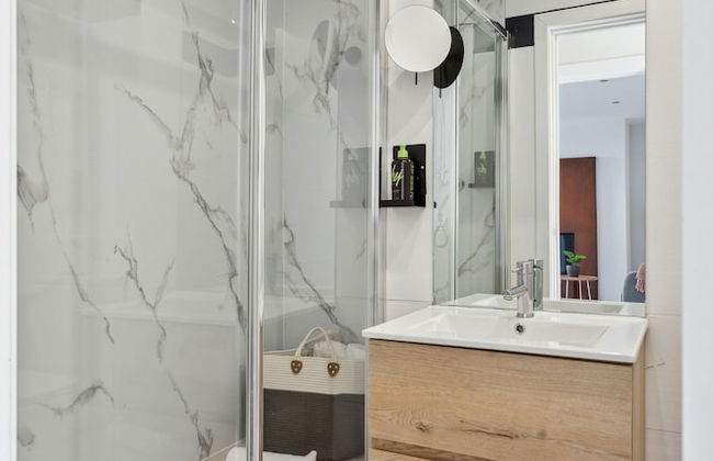 Limehome Madrid Calle de la Paloma - Photo 45