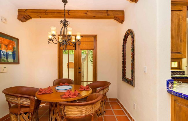 Casa De La Alegria 3BR by Casago - Photo 19