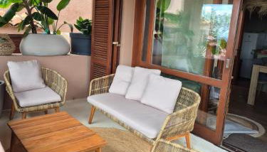 Sunset House - Photo 3