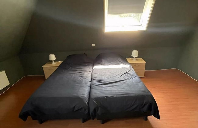 Characteristic House With Wellness in Augustinusga - Foto 7