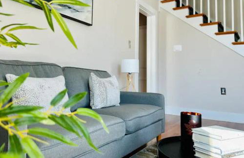 All Seasons Cottage - Game Room - Firepit By Zen Living Short Term Rental - Foto 12