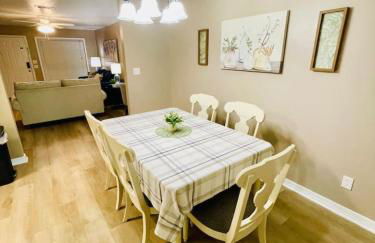 Eastgate 14B Stylish Townhouse 5 min to downtown Hammond - Foto 28