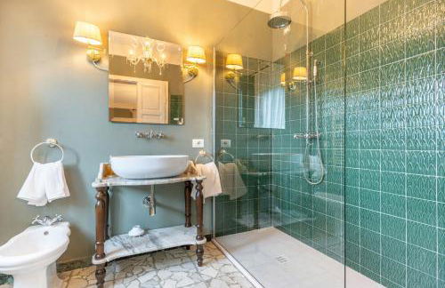 Historic Castle Overlooking Garfagnana Valley - Foto 28