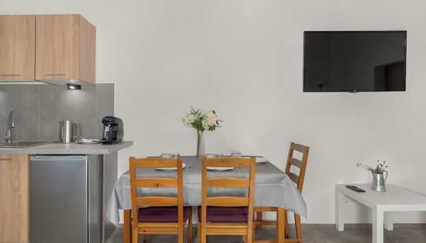 Grey and Beige Poznan Studio by Renters - Foto 4, Servicio de comidas en la habitación