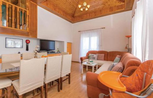 Nice Home In Nadin With Wifi - Photo 27