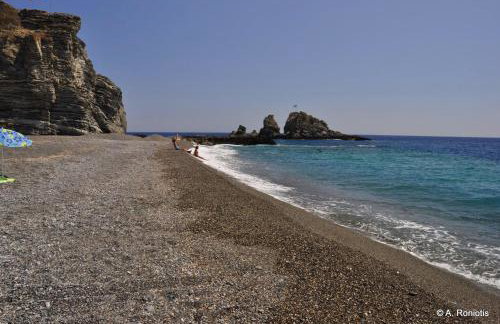 Eirini Apts On the beach - Foto 32