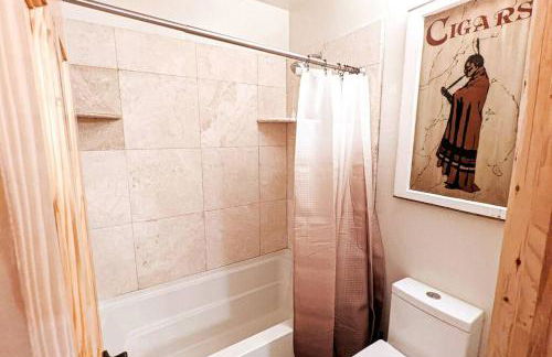 Bel Air of Big Bear - Fun & Tech & Massive Cabin - Foto 34