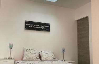 Bel Appartement T2 Climatisé avec piscine Poitiers-Futuroscope-CREPS de Poitiers - Foto 39