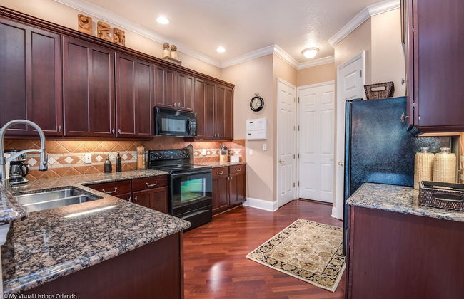 5bed 5Ba Reunion Villa w. Pool - Foto 27