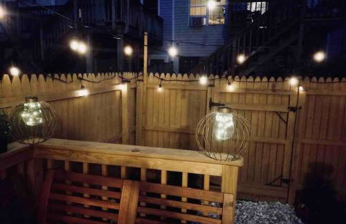 Walk to the Beach! Beach Passes | Games I King Bed - Foto 52