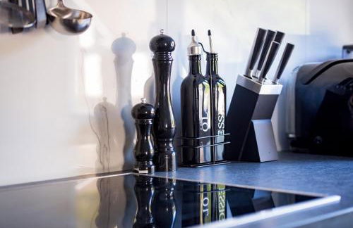 Stilvolle Apartments mit Kamin - Schlossblick und großer Terrasse 2-4 Zimmer 50-140qm - nahe A1 und Schloss Burg - Köln - Foto 28