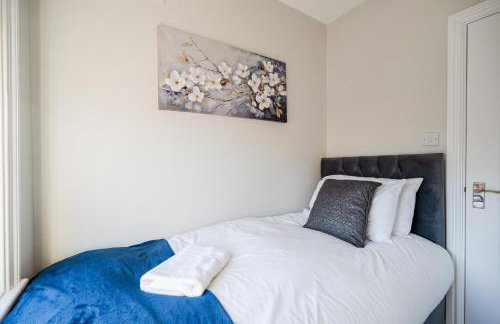 Westbourne House By Horizon Stays - Photo 38