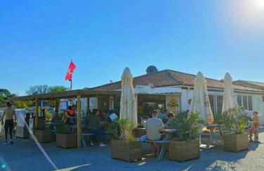 Mobil Home Moderne de 40m2 TOUT CONFORT Camping SIBLU Les CHARMETTES 785 La Palmyre Les Mathes - Foto 17