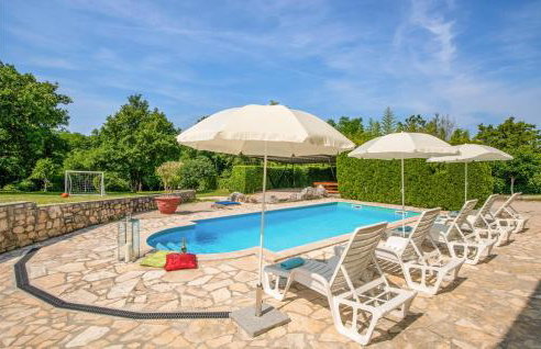 2 Bedroom Awesome Apartment In Labin - Foto 7