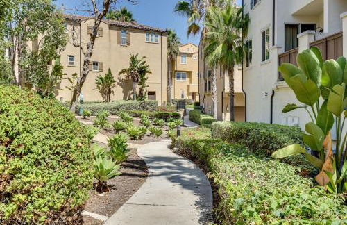 Walk to Public Transit Oceanside Home with Balcony - Photo 28