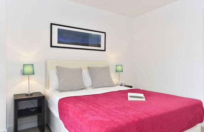 Shoreditch City Living - Photo 8