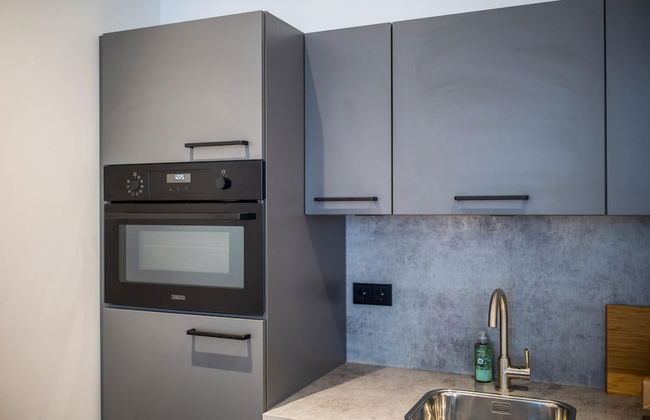 Spacious 2 Bedroom Serviced Apartments 71-77m2 - Photo 11