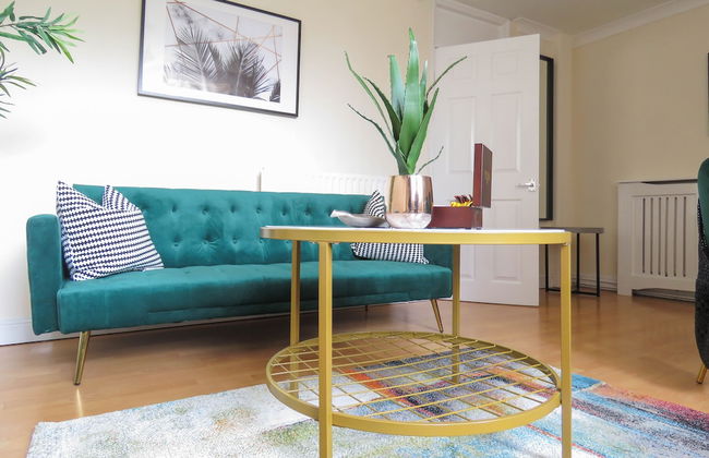 Three Bedroom Duplex Balcony and Parking - Foto 17