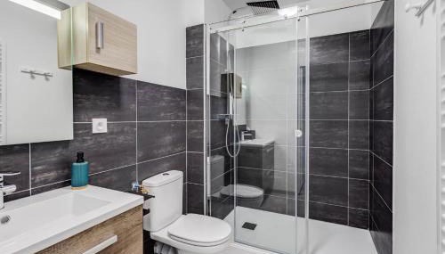 Espaces 55, Maison de ville au centre de Lavaur - Foto 3, Shower