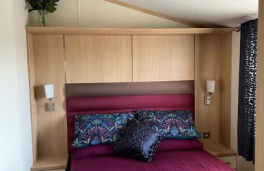 Maneight Luxury Lodge with hot tub - Foto 21