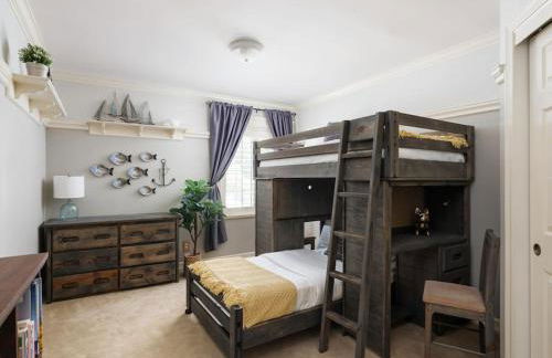 Luxury 5br 3 5ba w Pool & Hot Tub - Photo 82