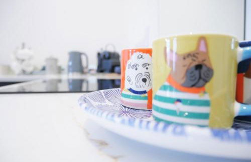 2 bed luxury duplex apartment in heart of Holt - Photo 9