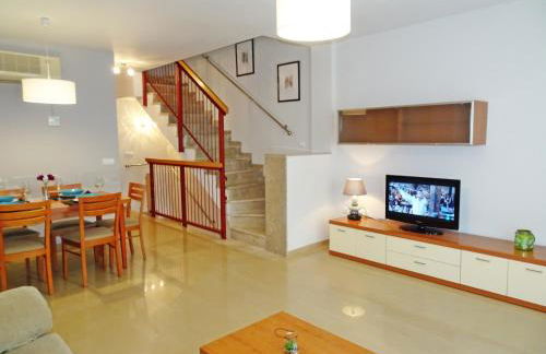 SAN FERNANDO PALACE III - Beach House - Photo 69